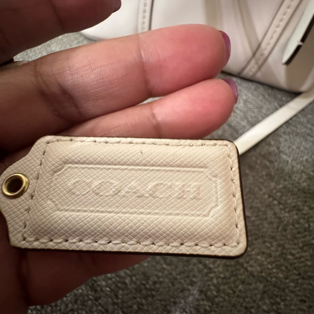 Coach Peyton Cora Domed Satchel in white - Picture 13 of 14